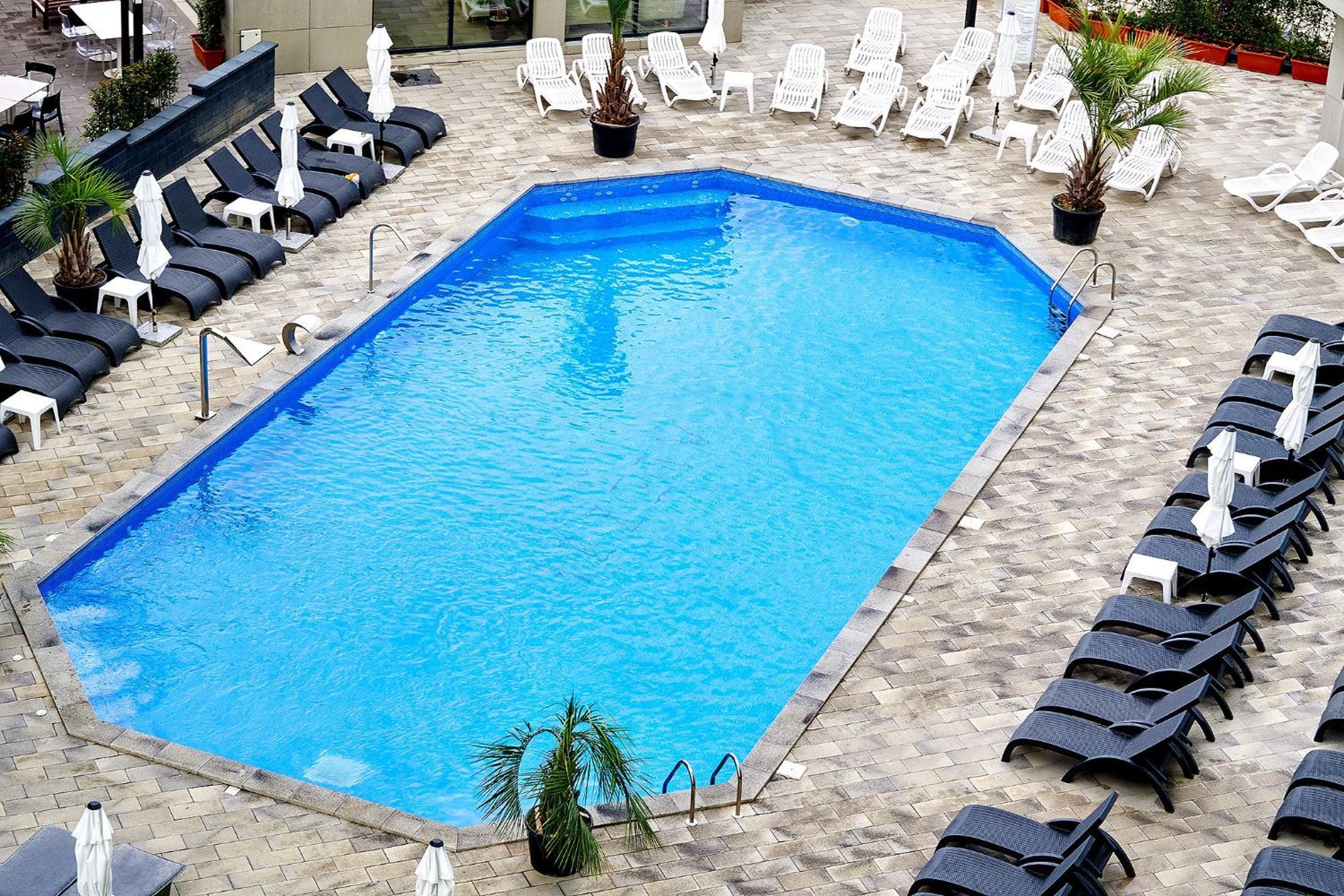 Sara Blu Apartment Spa And Pool Beach Resort 马马亚 外观 照片